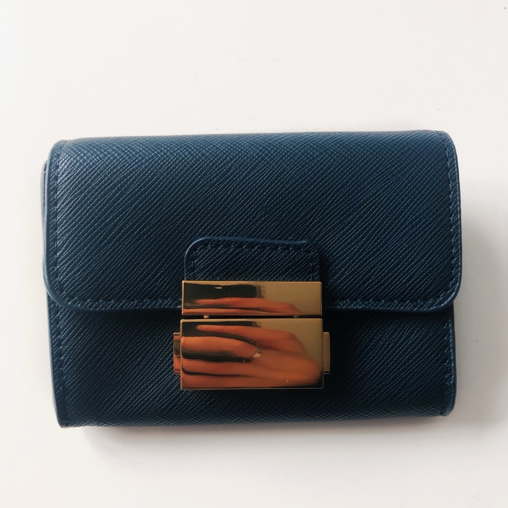 Love and Lore wallet (Navy blue)
